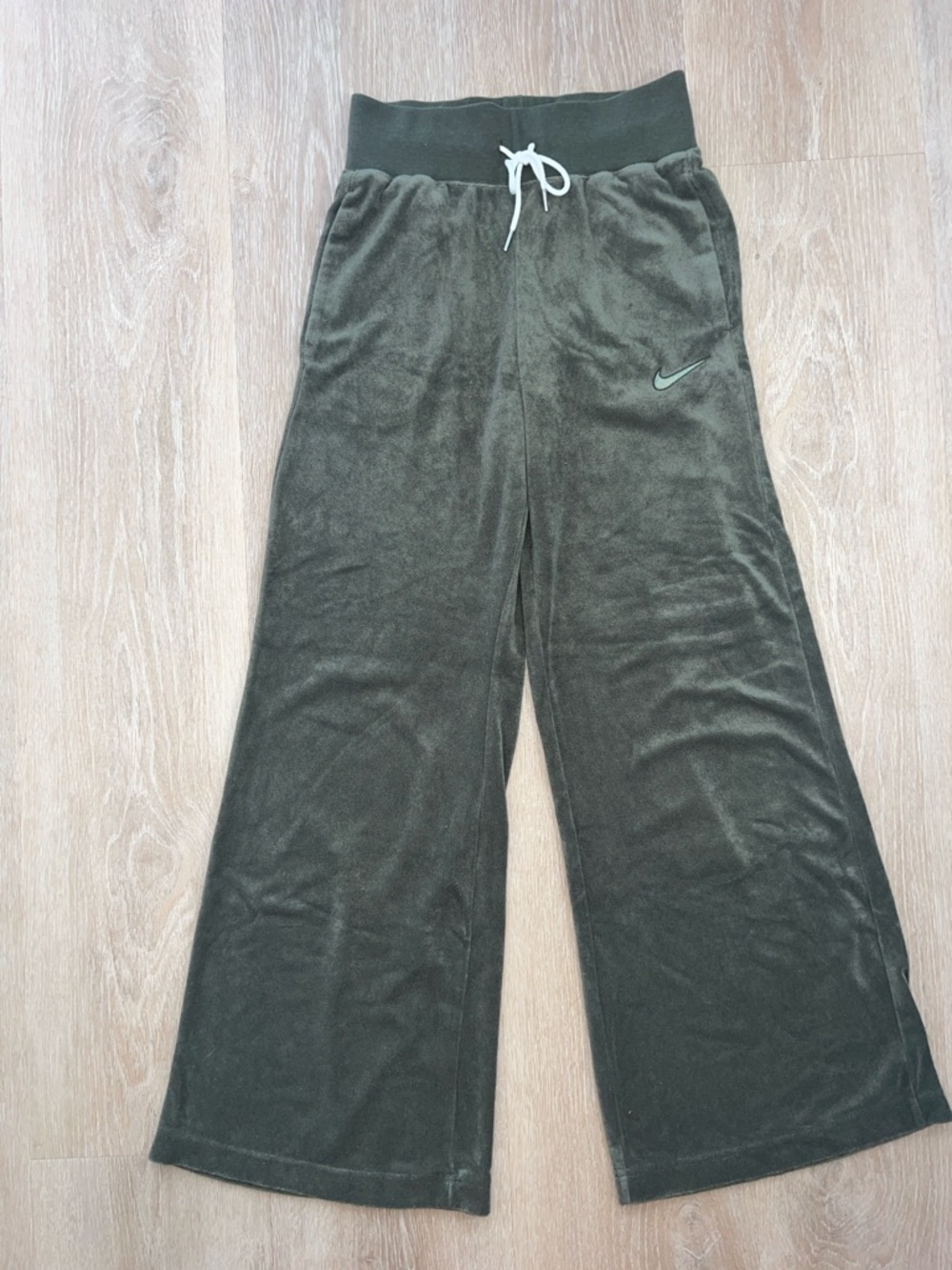 Nike Olive Velour Wide-Leg Sweatpants with Drawstring